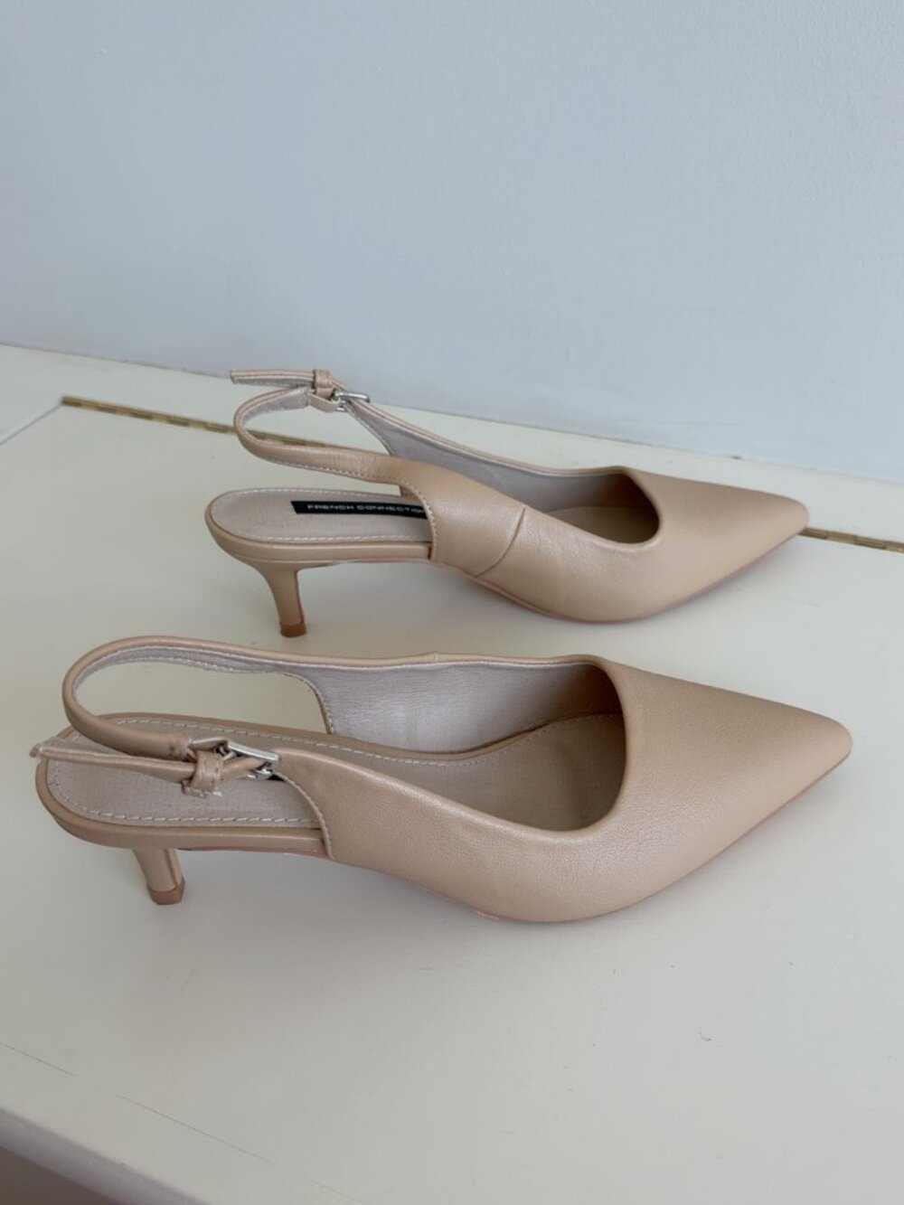 French Connection Quinn Nude Pointed Toe Slingback Kitten Heels Size 8